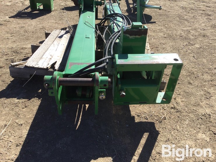 john-deere-24-image-9