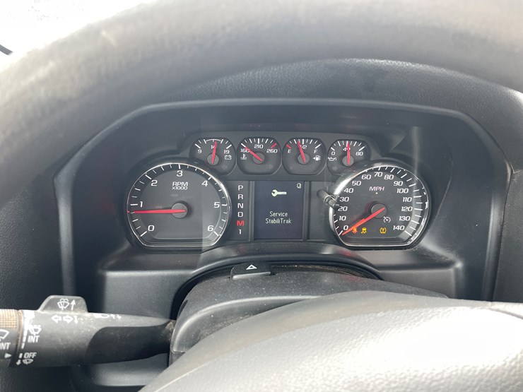 2015-chevrolet-silverado-2500-image-79