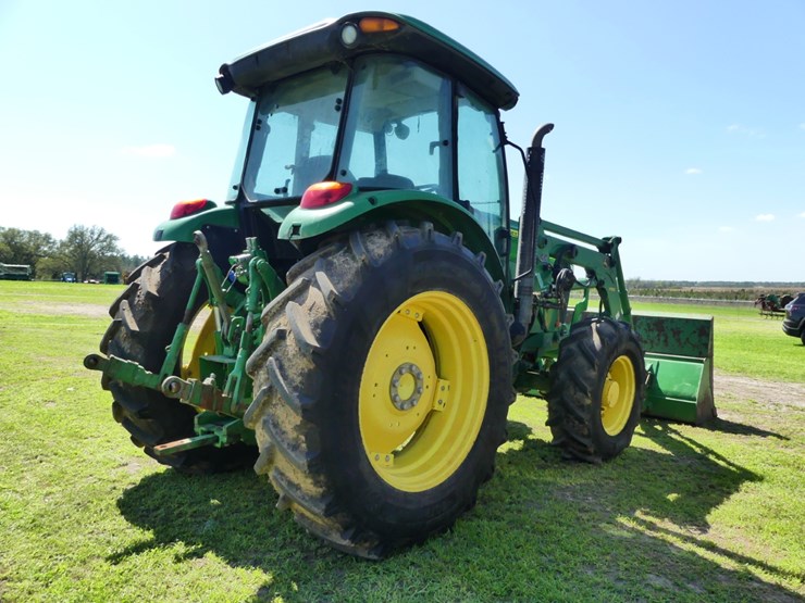 2015-john-deere-6130d-image-3