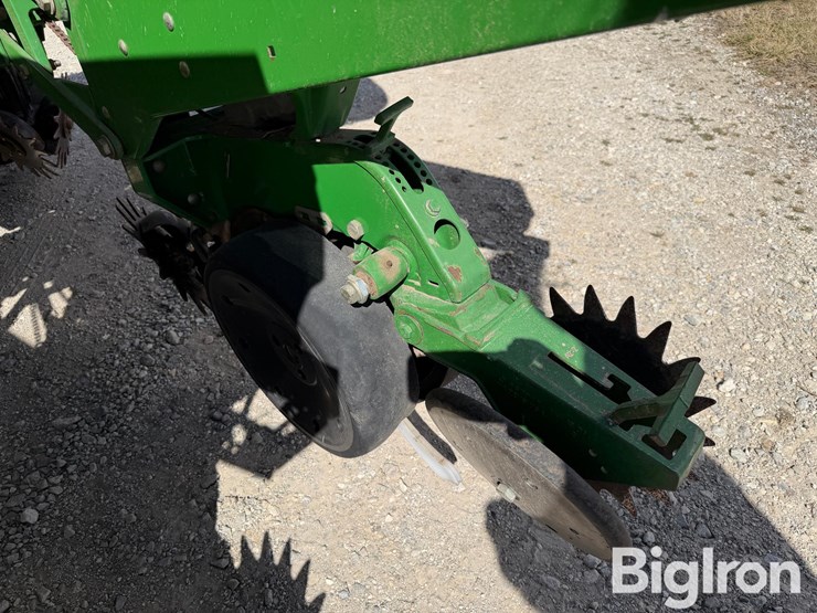 john-deere-1760-image-16