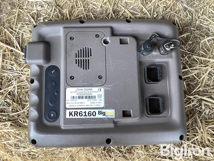 john-deere-2630-image-12