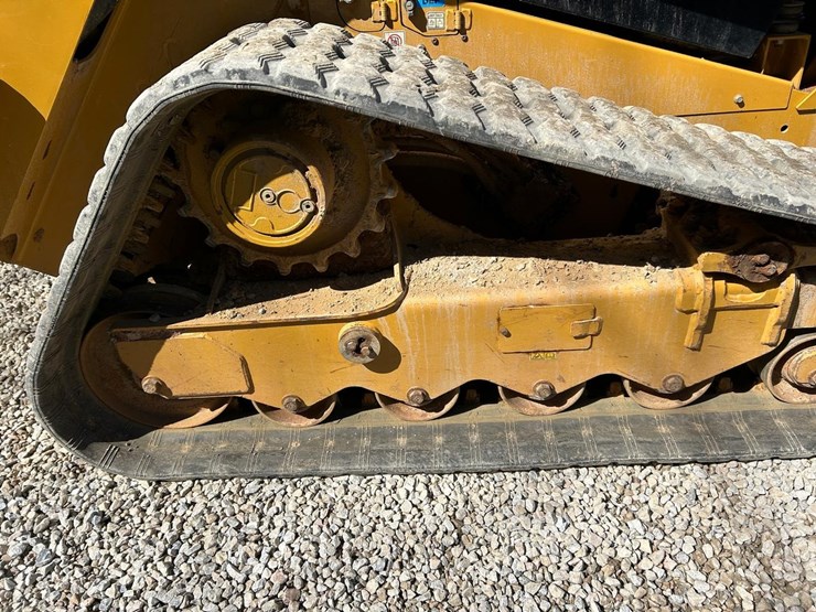 2022-caterpillar-299d3xps-skid-steer-loader-image-13