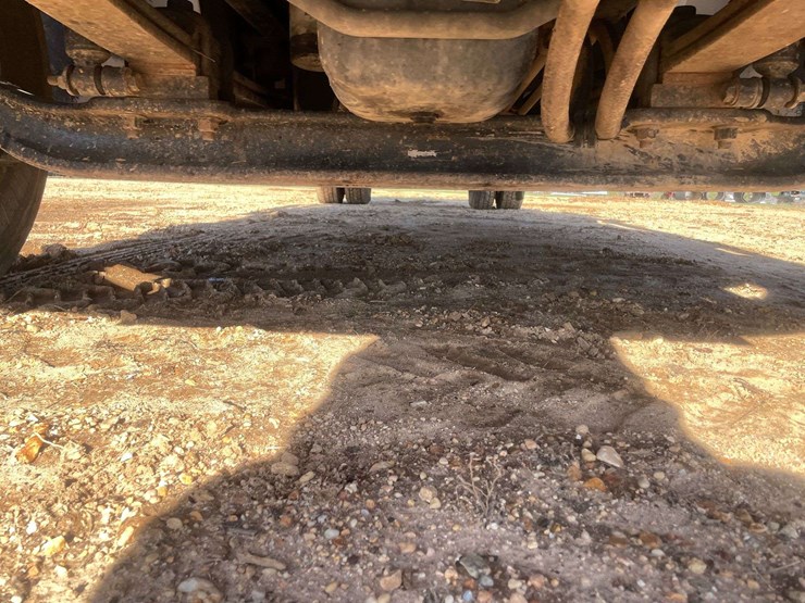 2013-international-durastar-4300-image-26