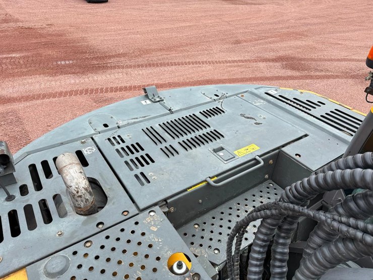 volvo-ecr305cl-image-38