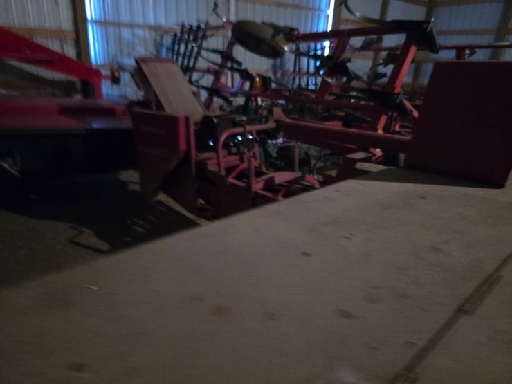 new-holland-315-image-2