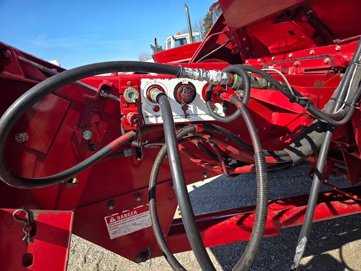 case-ih-1644-image-11