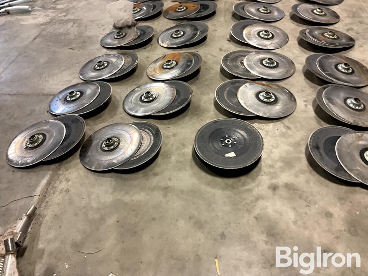 john-deere-24-image-8