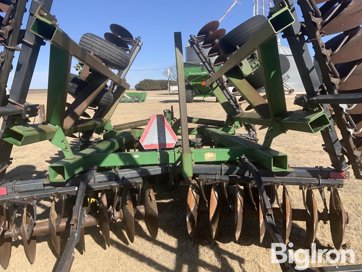 john-deere-630-image-20