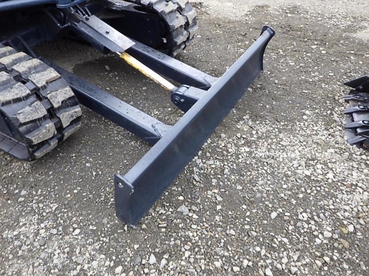 nissan-n300-image-26