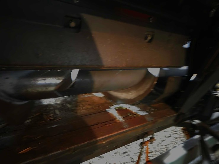 2008-drago-6-row-30"-corn-head-image-20