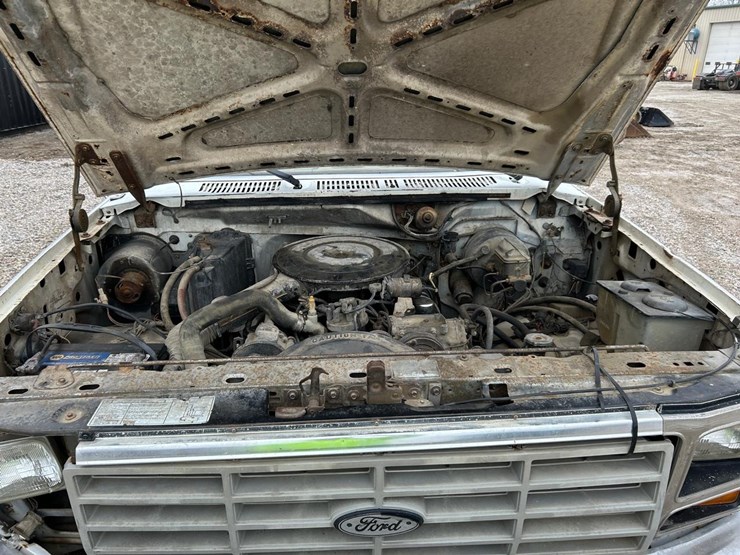 ford-dump-truck-image-9