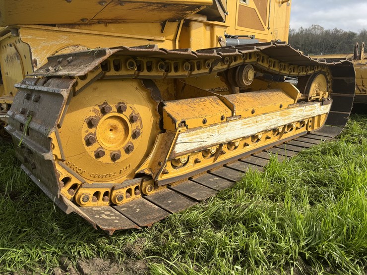 2016-deere-550k-image-8