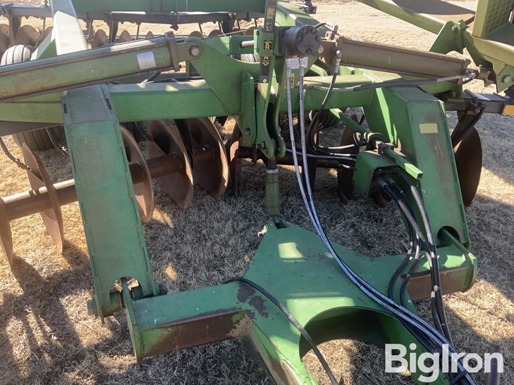 john-deere-630-image-9