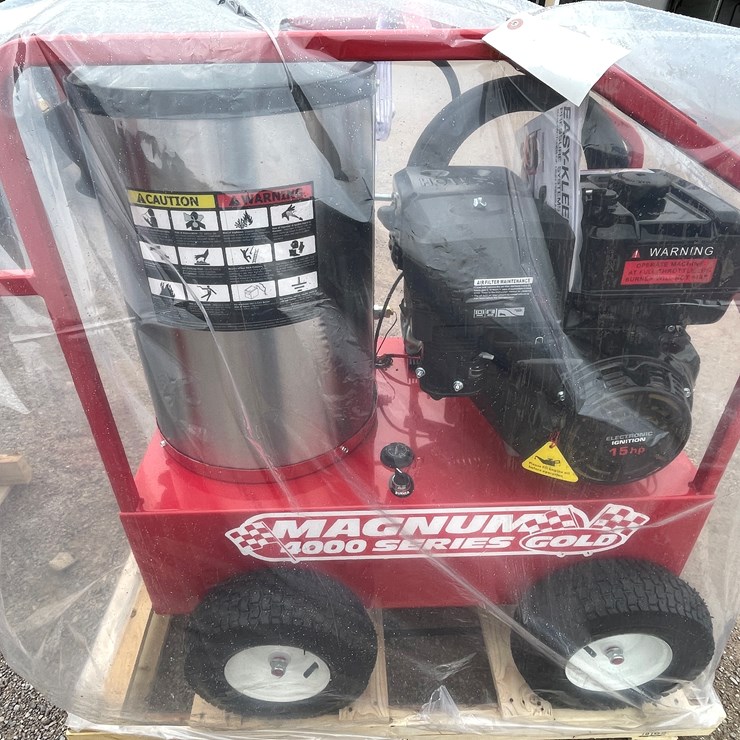 #4303 • Unused Hot Water Pressure Washer