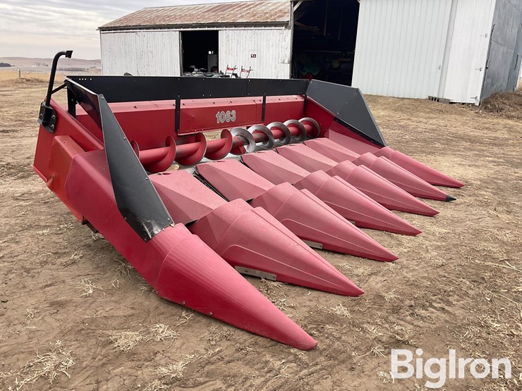 case-ih-1063-image-3