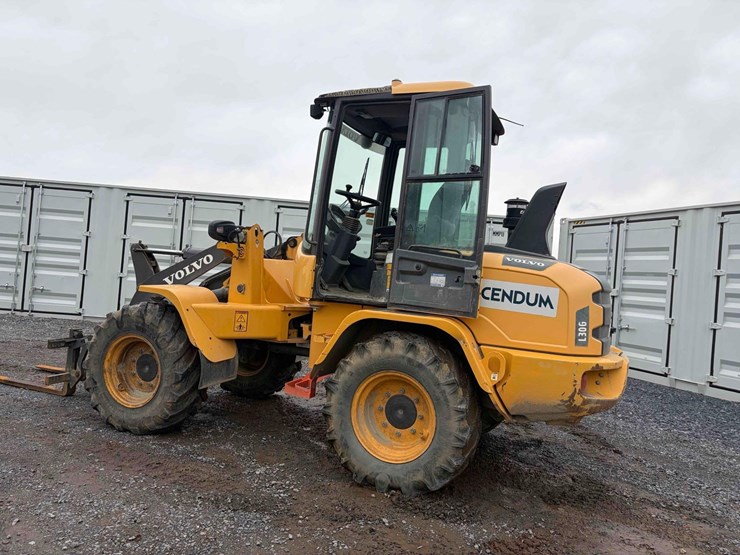 2019-volvo-l30gs-image-5