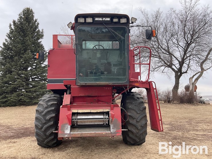 1991-case-ih-1640-image-2