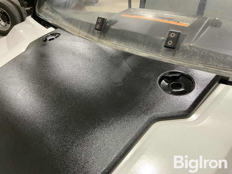 2017-bobcat-3400xl-image-15