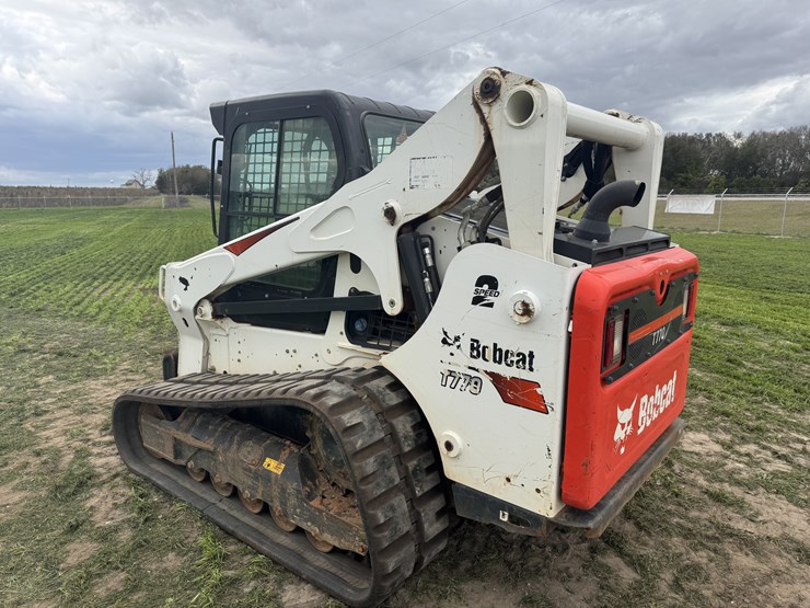 2023-bobcat-t770-image-4