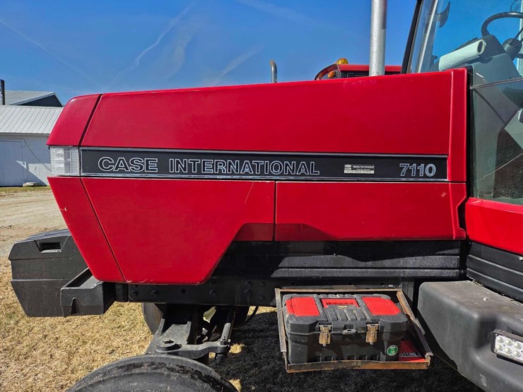 case-ih-7110-image-34