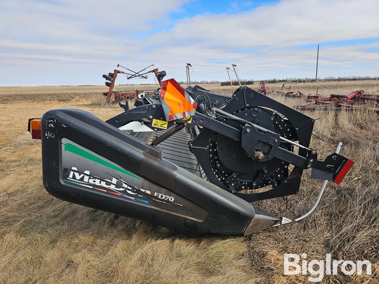 2012-mac-don-fd70-image-4