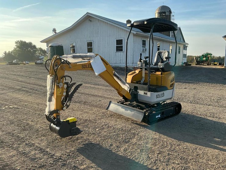 #1153-•-unused-sdle20-mini-excavator-image-3
