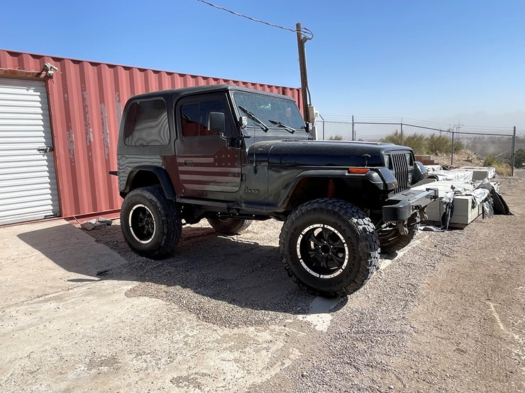 1994-jeep-wrangler-image-4