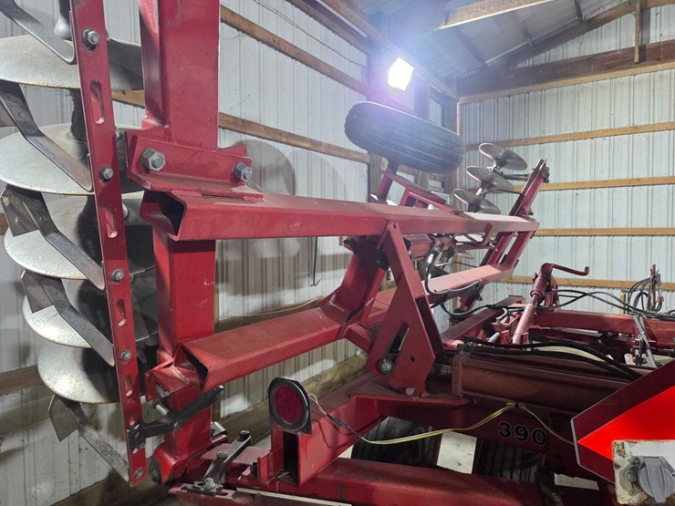 case-ih-3900-image-30