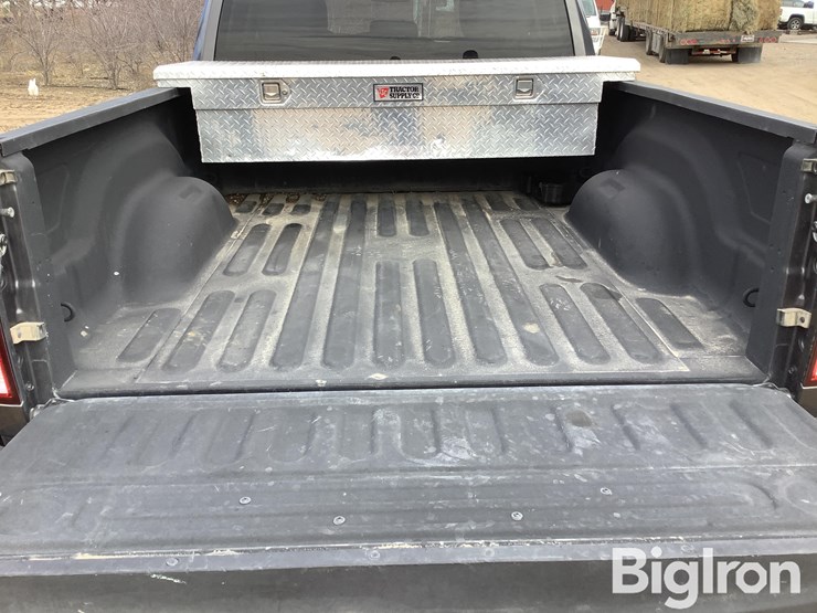 2016-dodge-1500-image-10