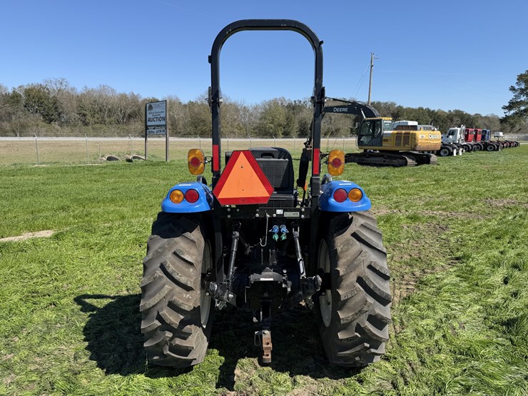 2022-new-holland-boomer-45-image-5