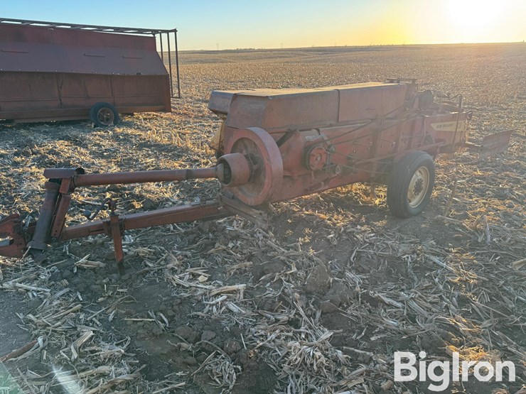 new-holland-275-image-1