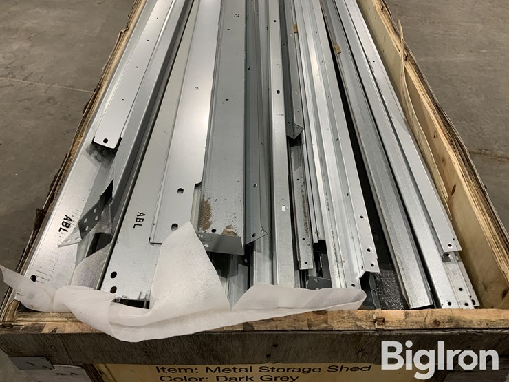 2025-massey-ferguson-730-image-15