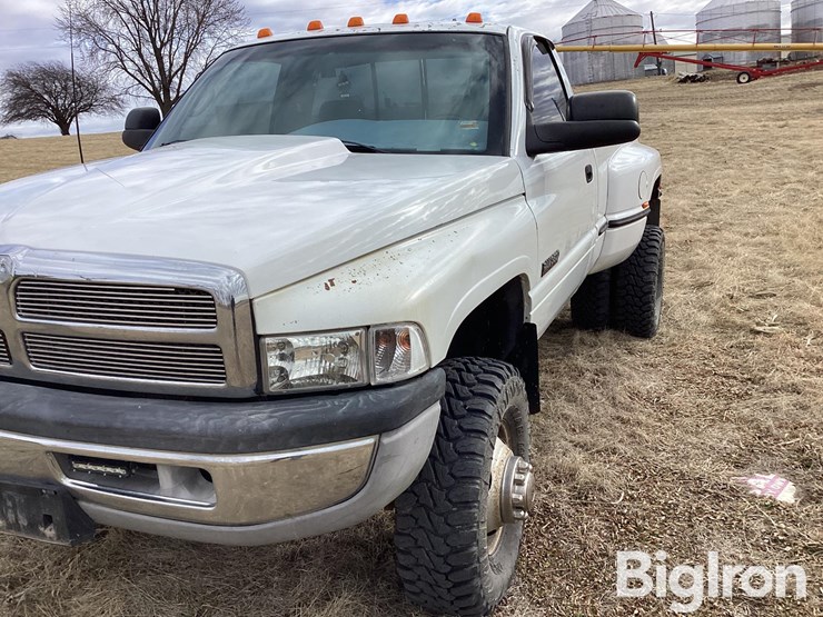 1996-dodge-3500-image-18