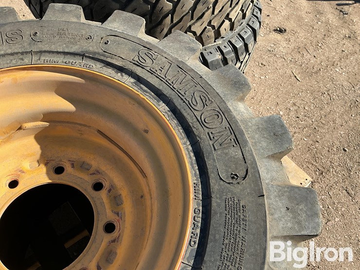 john-deere-12-image-10