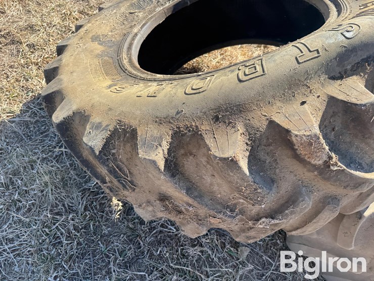 16.9-26-tires-image-13