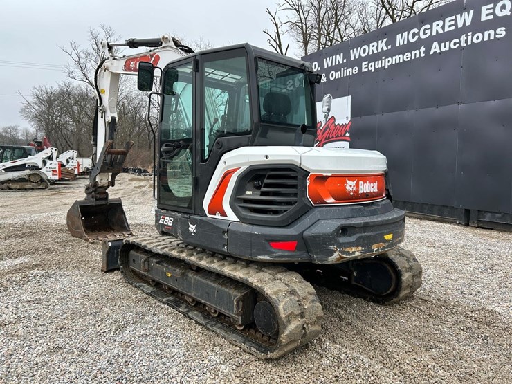 2022-bobcat-e88-image-2