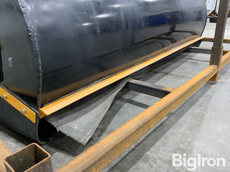 2025-massey-ferguson-730-image-14