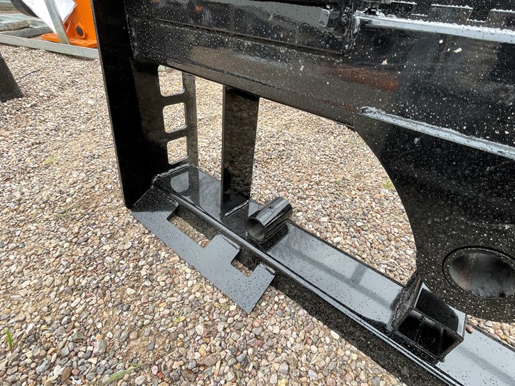 #4373-•-unused-2026-wolverine-pallet-fork-frame-attachment-image-5