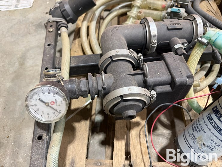 john-deere-225-image-15