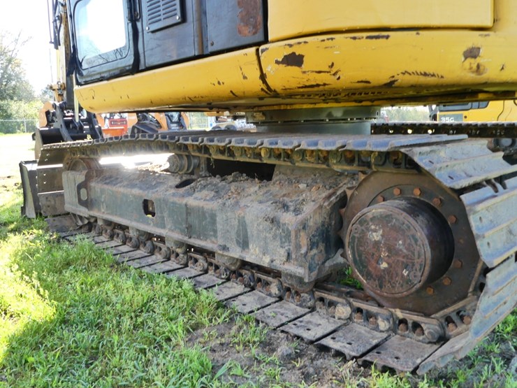 2015-caterpillar-308e-image-5