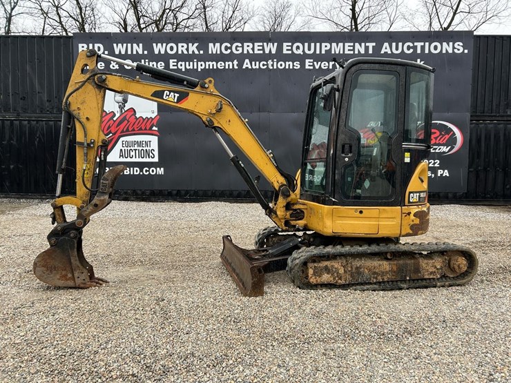 caterpillar-303-image-1