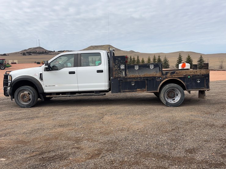 2019-ford-f550-image-8