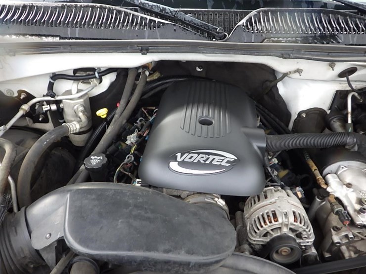 2006-chevrolet-silverado-2500hd-image-15