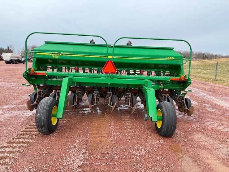 john-deere-1560-image-6