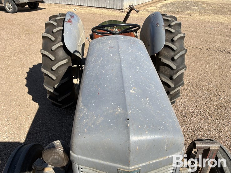 1954-ferguson-to30-image-11