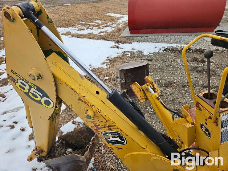 john-deere-850-image-20