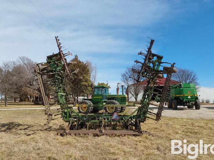 john-deere-1010-image-6