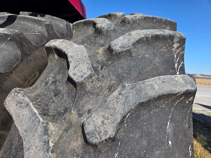 ih-5288-tractor-image-36