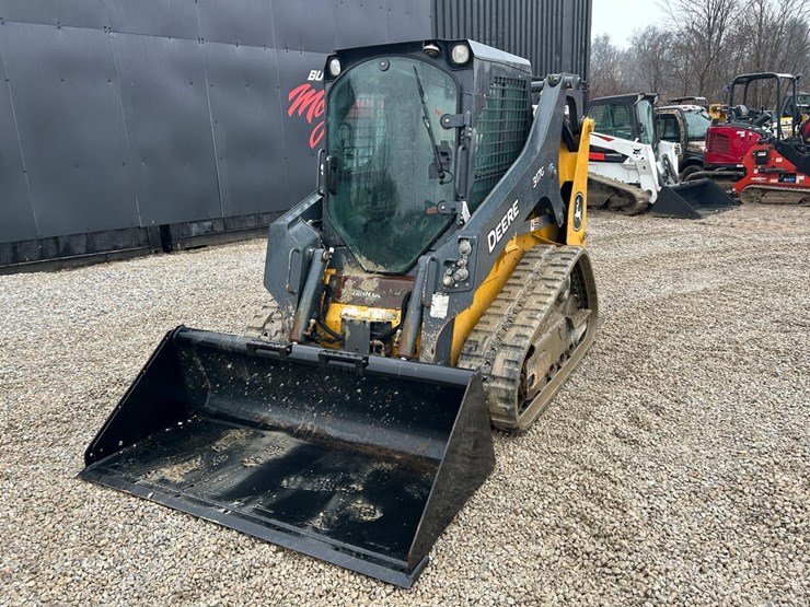 2022-deere-317g-image-8