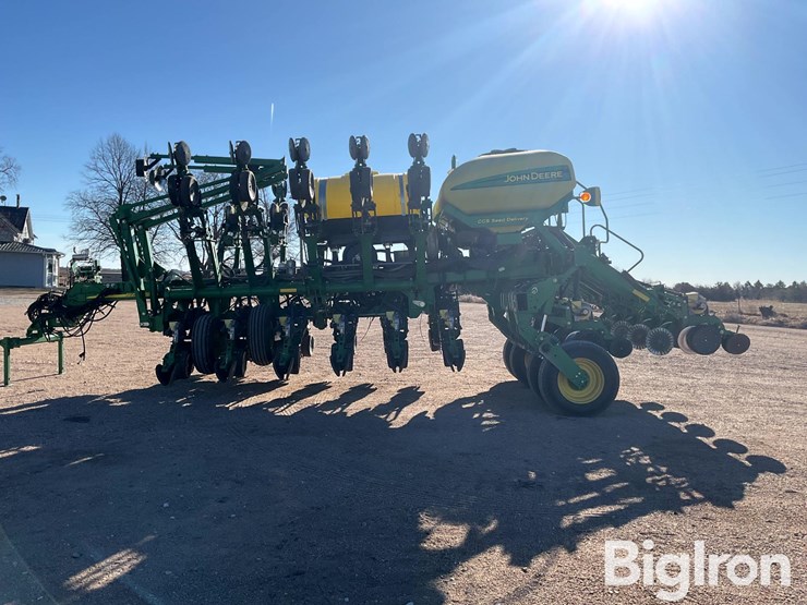 john-deere-1790-image-8